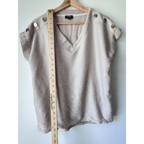 Women's short sleeve v-neck blouse cream casual comfort shoulder button size S - Picture 6 of 9